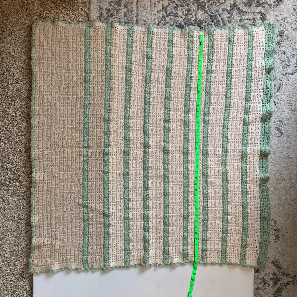 Vintage Handmade Crochet Knit Afghan Throw Blanket Green Cream Tan